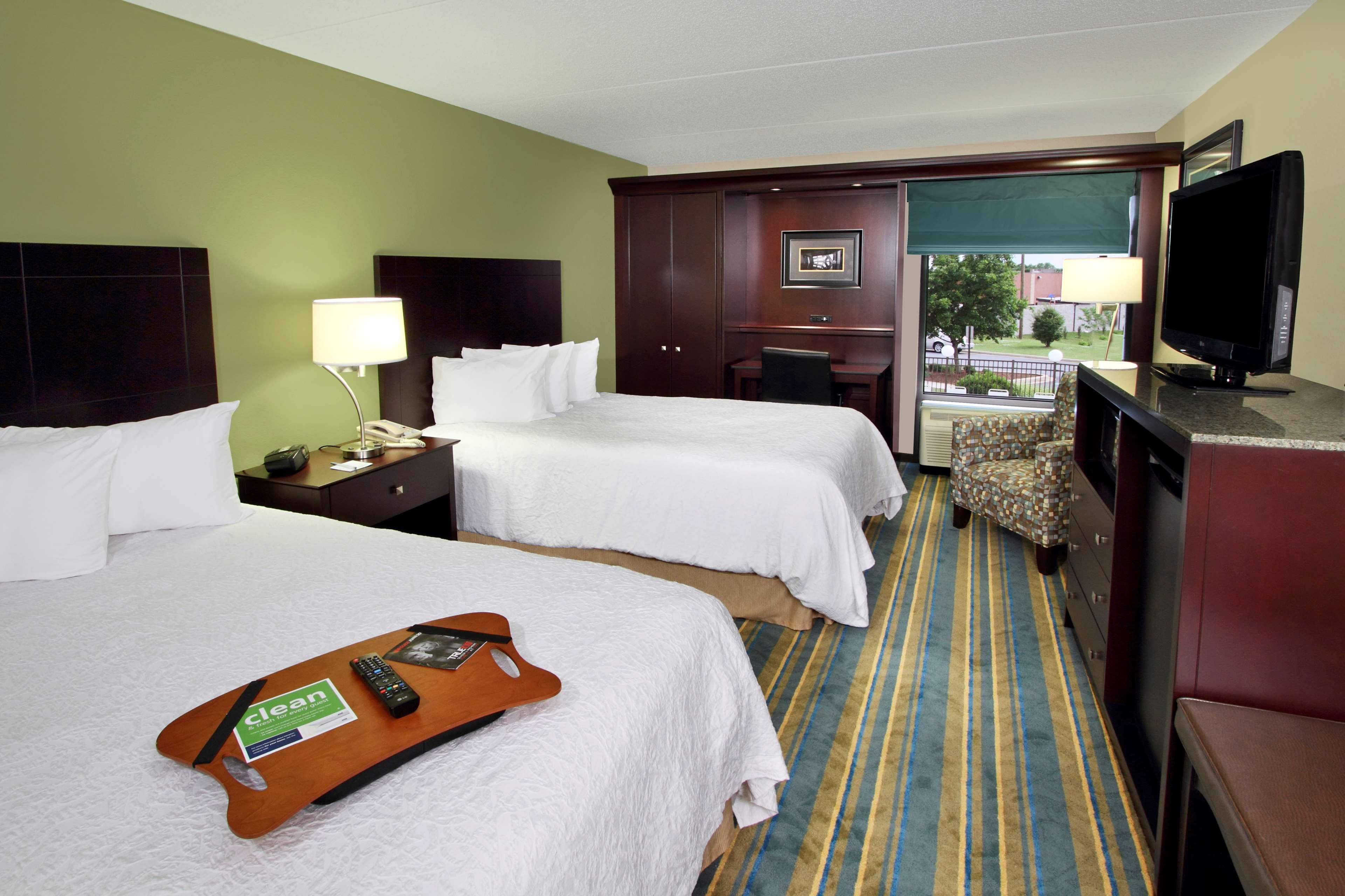 Hampton Inn Хагерстаун Экстерьер фото