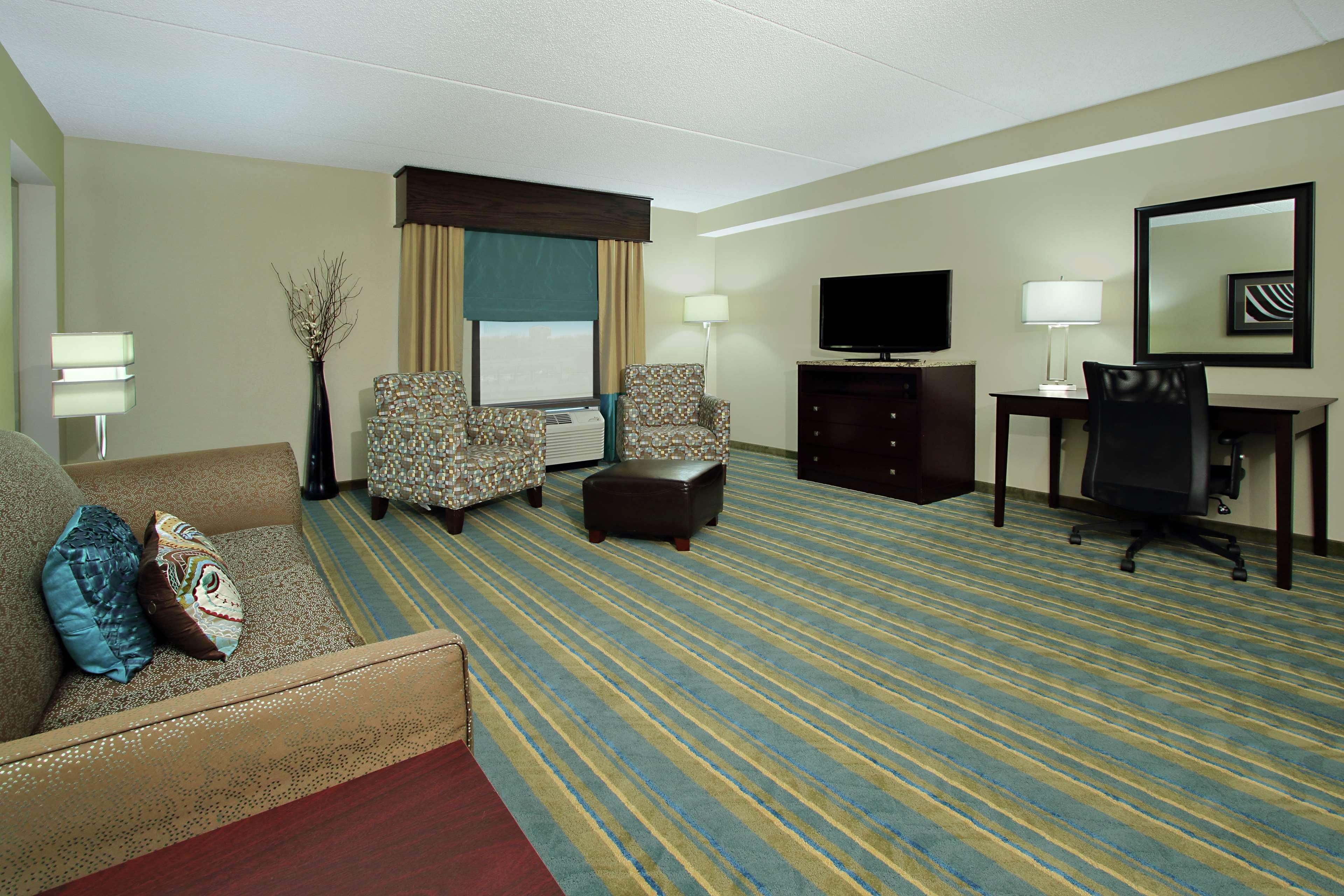 Hampton Inn Хагерстаун Экстерьер фото