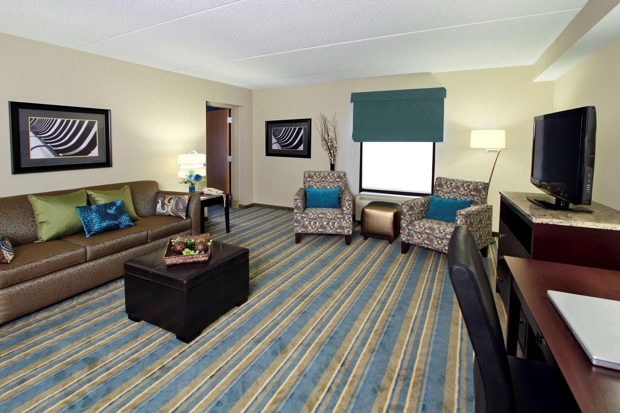 Hampton Inn Хагерстаун Экстерьер фото