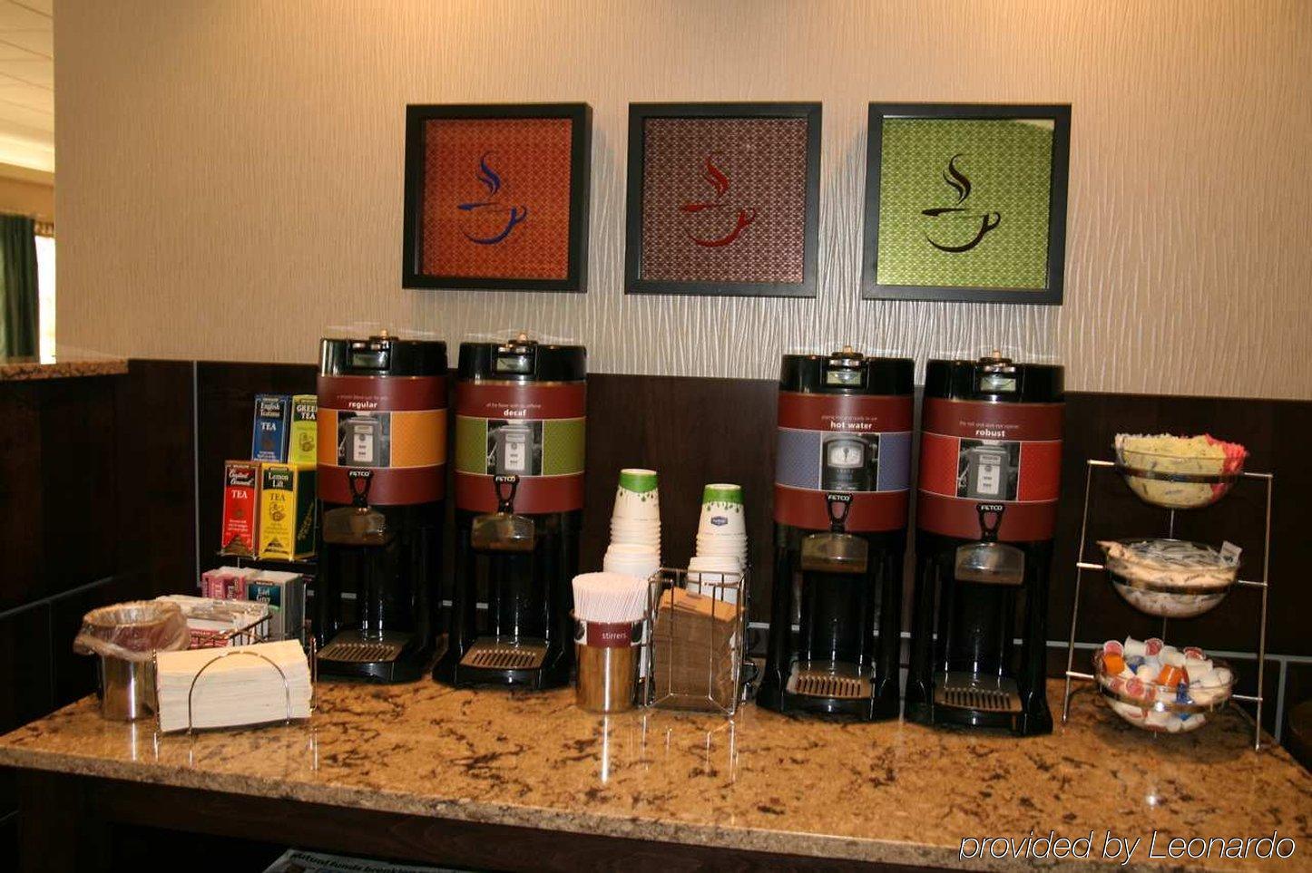 Hampton Inn Хагерстаун Экстерьер фото