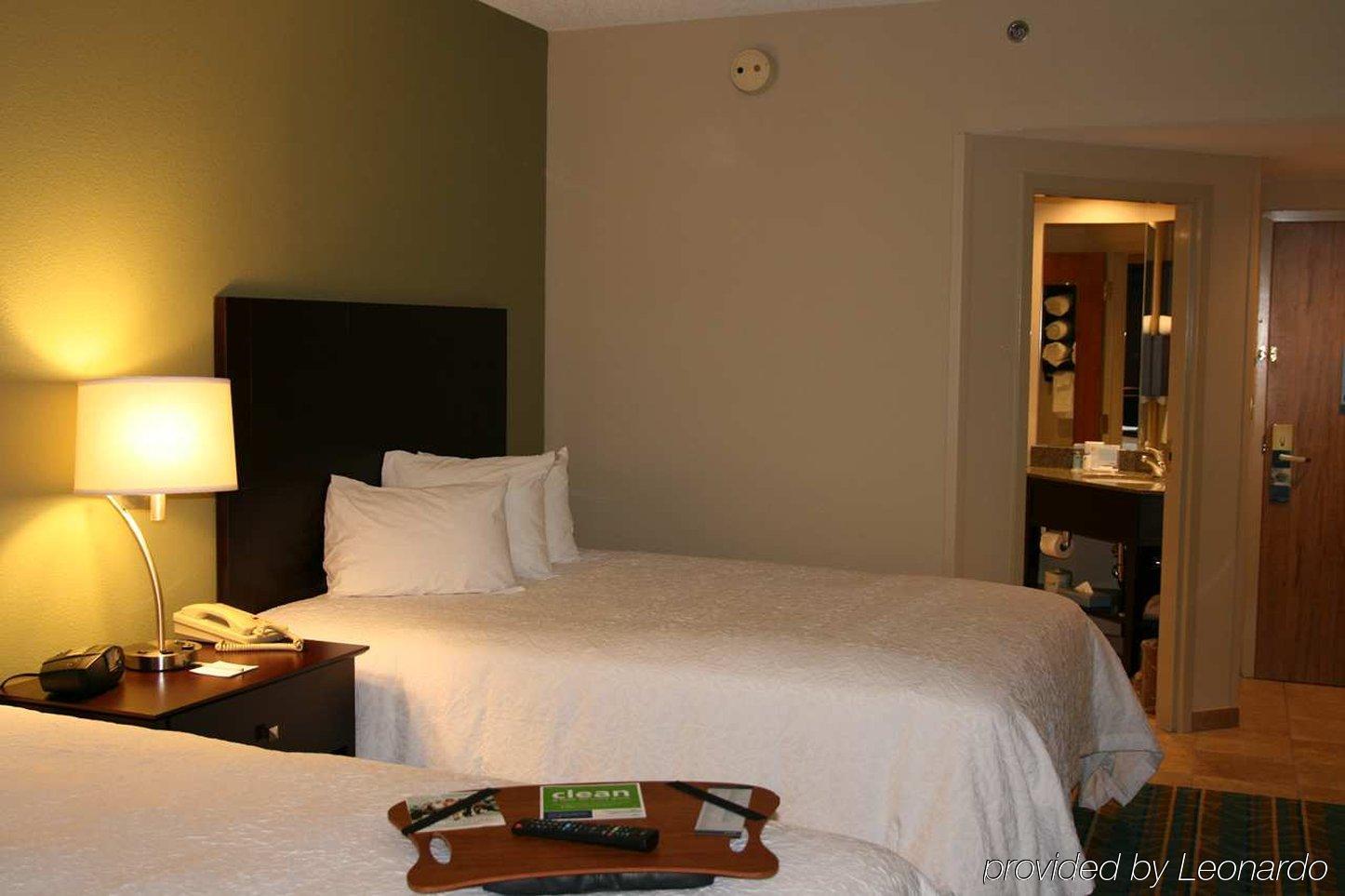 Hampton Inn Хагерстаун Экстерьер фото