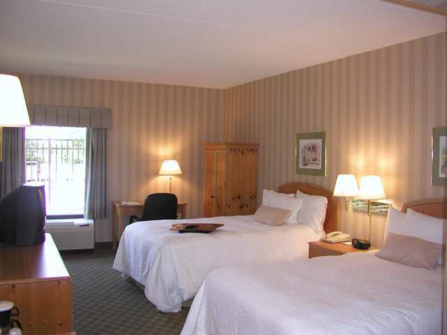 Hampton Inn Хагерстаун Экстерьер фото